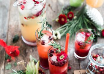 Festive & Fun Light Christmas Cocktails For The Holidays!